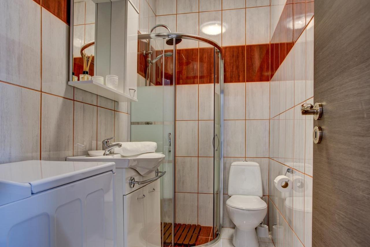 Apartment Laura With Terrace 보드냔 외부 사진