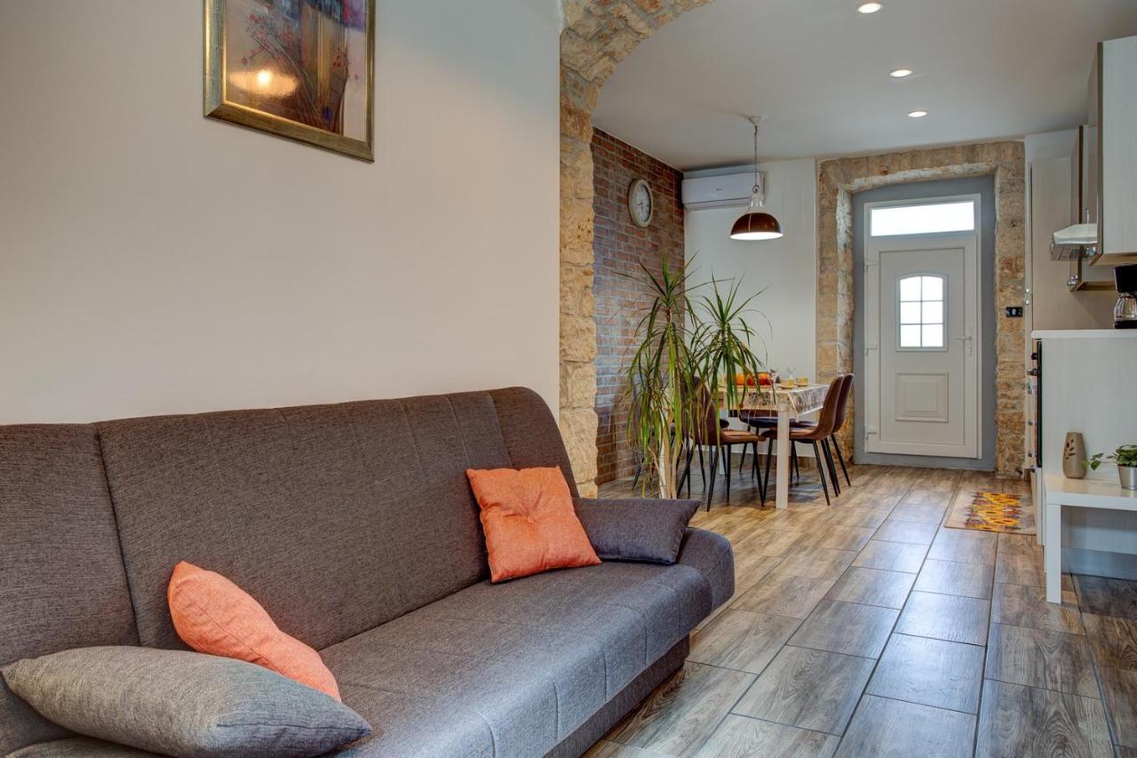 Apartment Laura With Terrace 보드냔 외부 사진